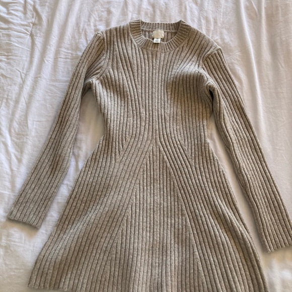H&M Rib-Knit Dress - Picture 1 of 6